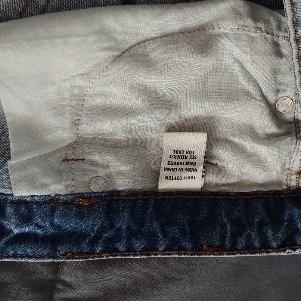 Ashley Mason  Crop Jeans light blue Sz 11 - Picture 9 of 9
